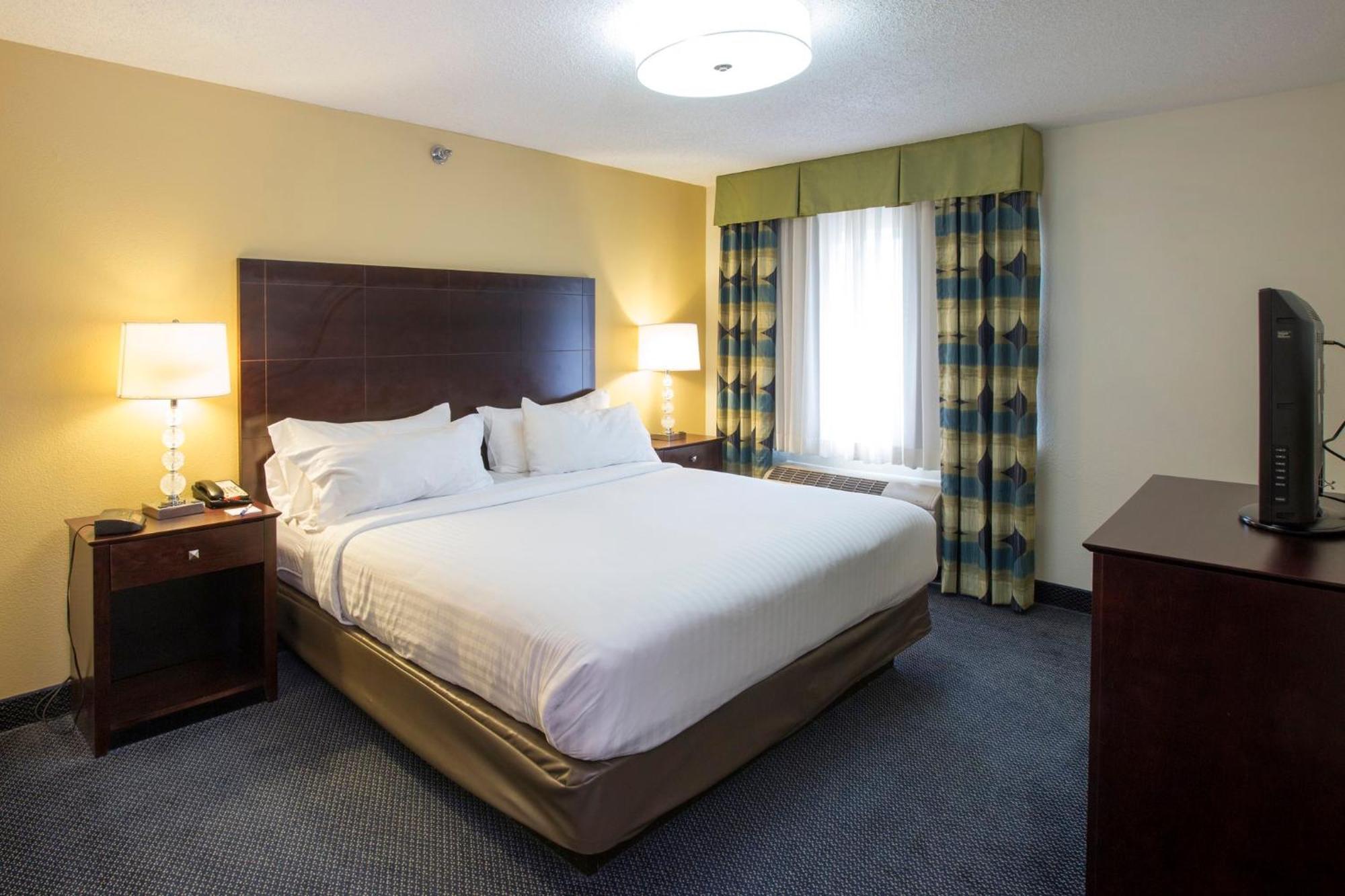 Holiday Inn Express Hotel & Suites-Saint Joseph By Ihg Екстер'єр фото